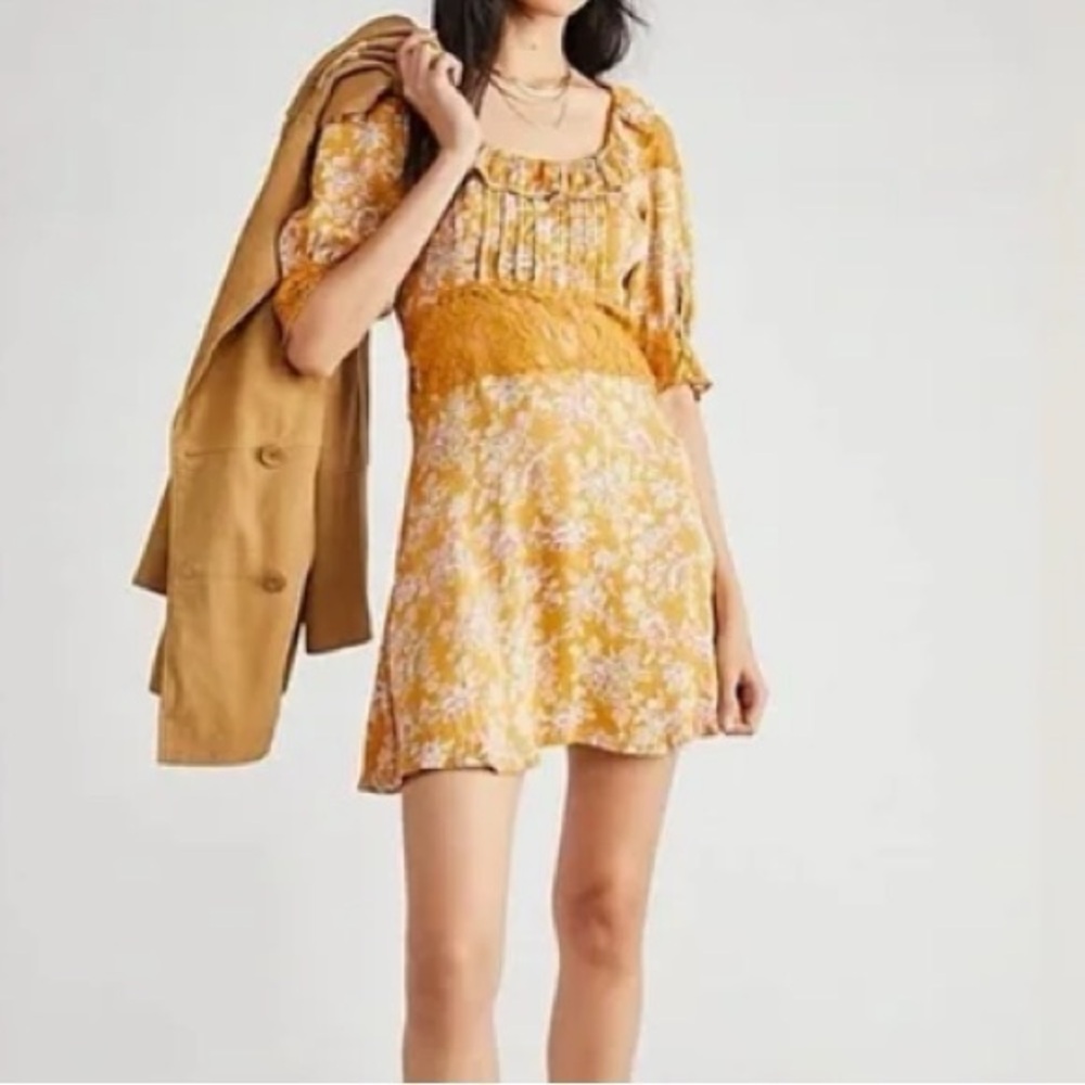 NWT Free People Lace Ruffle Lucie Mini Dress in Antique Coin Combo